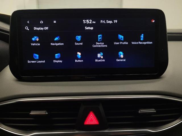 Photo of 2023 Gray Hyundai SANTA FE