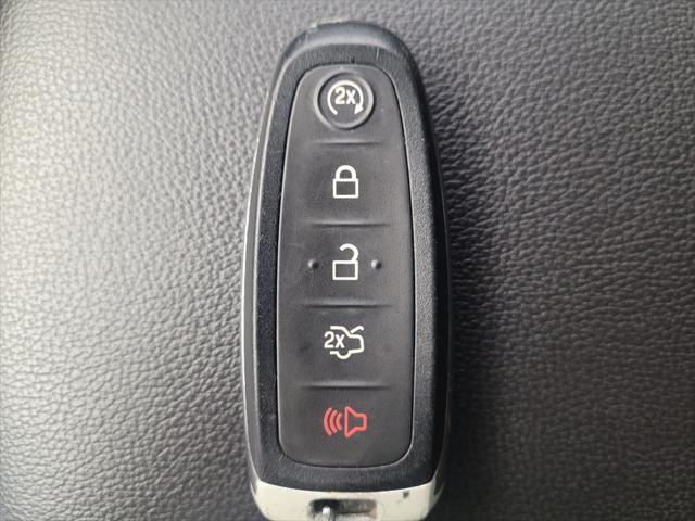 Photo of 2019 Ingot Silver Metallic Ford Escape