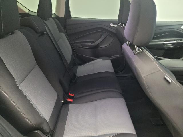 Photo of 2019 Ingot Silver Metallic Ford Escape