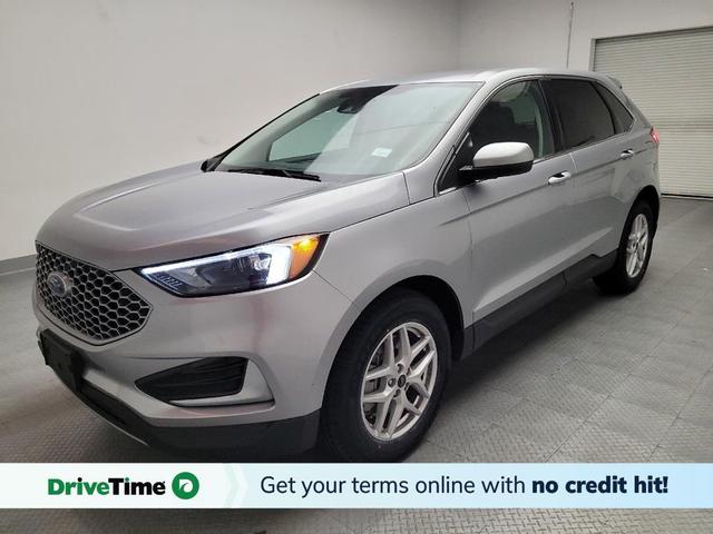 Photo of 2024 Iconic Silver Metallic Ford Edge