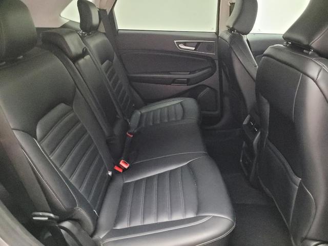 Photo of 2024 Iconic Silver Metallic Ford Edge