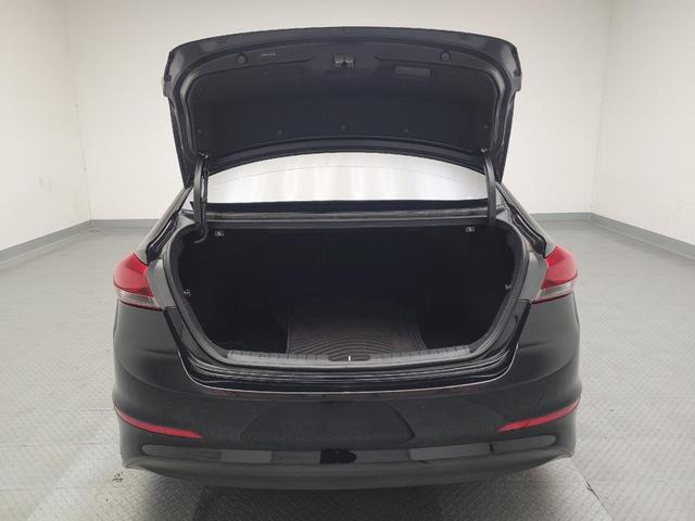 Photo of 2017 Phantom Black Hyundai ELANTRA