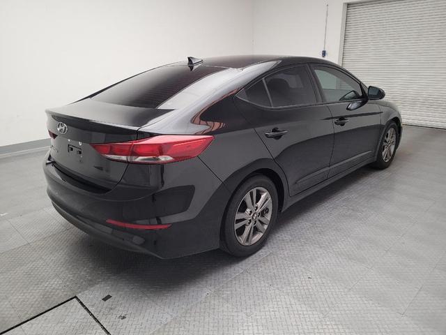 Photo of 2017 Phantom Black Hyundai ELANTRA