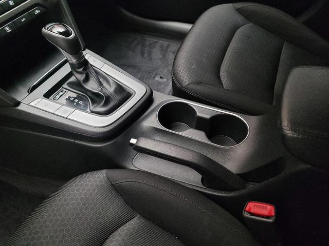 Photo of 2017 Phantom Black Hyundai ELANTRA