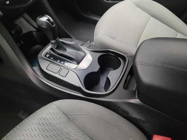 Photo of 2018 Pearl White Hyundai Santa Fe Sport