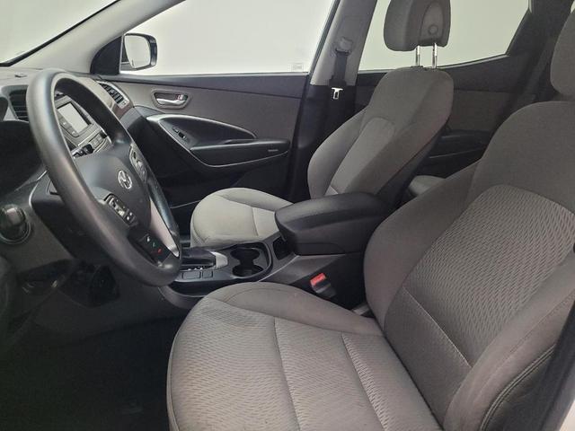 Photo of 2018 Pearl White Hyundai Santa Fe Sport