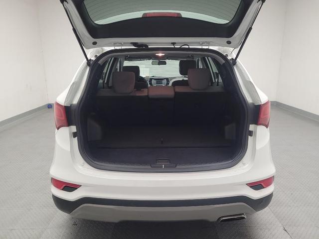 Photo of 2018 Pearl White Hyundai Santa Fe Sport