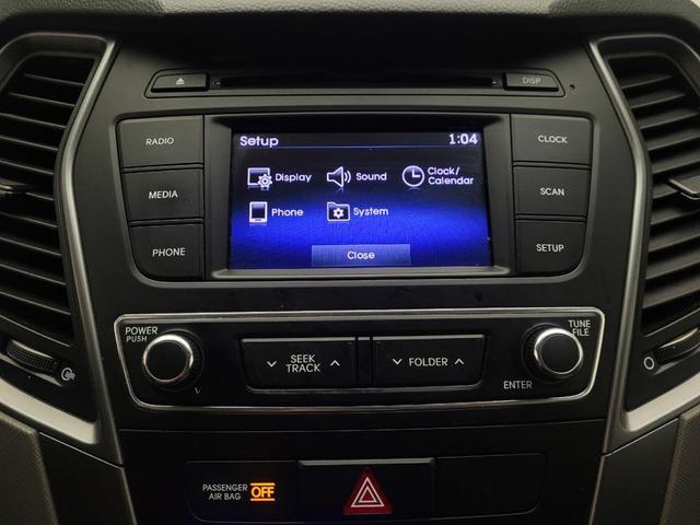 Photo of 2018 Pearl White Hyundai Santa Fe Sport