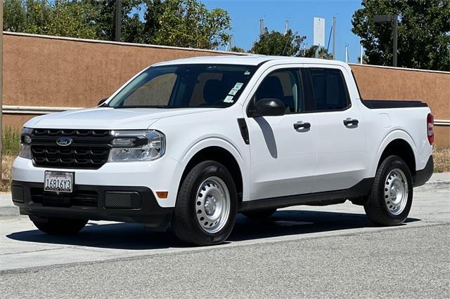 Photo of 2024 Oxford White Ford Maverick