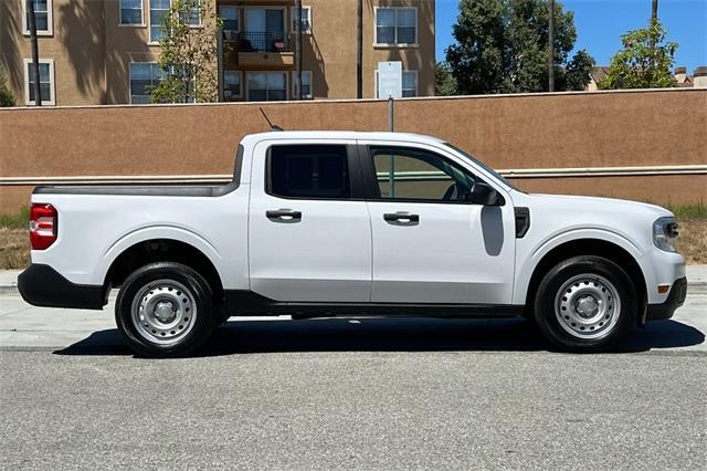 Photo of 2024 Oxford White Ford Maverick