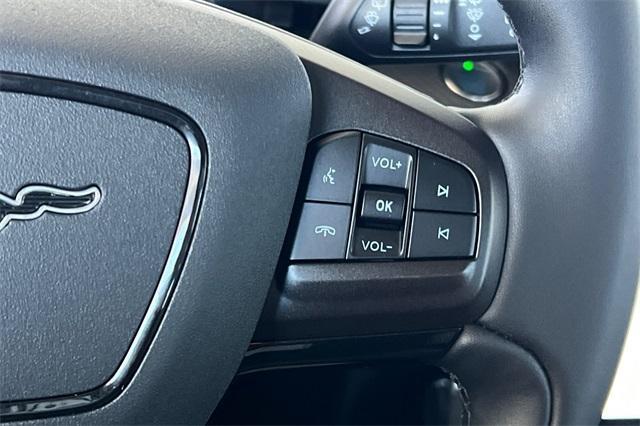 Photo of 2021 White Metallic Ford Mustang Mach-E
