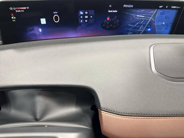 Photo of 2025 Flight Blue Metallic Clearcoat Lincoln Navigator