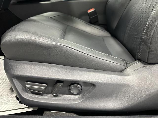 Photo of 2025 Reservoir Blue Toyota Camry