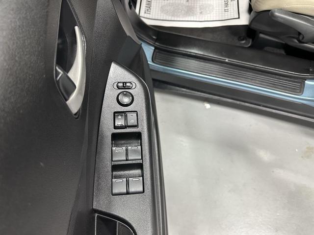 Photo of 2015 Mountain Air Metallic Honda CR-V