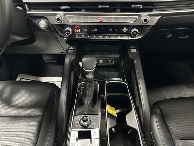 Photo of 2025 Dark Moss Kia Telluride