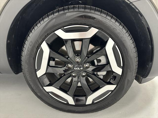 Photo of 2025 Dark Moss Kia Telluride