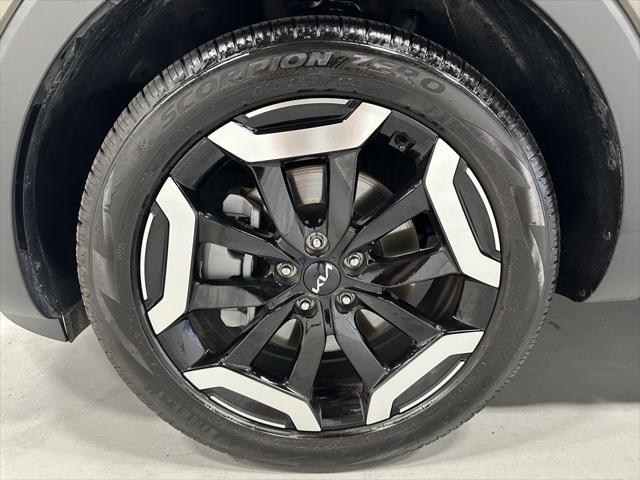 Photo of 2025 Dark Moss Kia Telluride