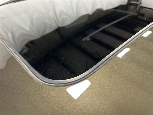 Photo of 2025 Dark Moss Kia Telluride