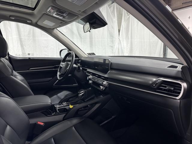 Photo of 2025 Dark Moss Kia Telluride