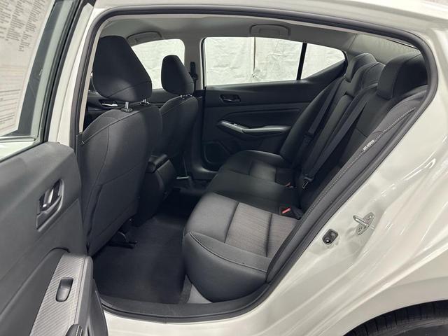 Photo of 2024 Pearl White Tricoat Nissan Altima