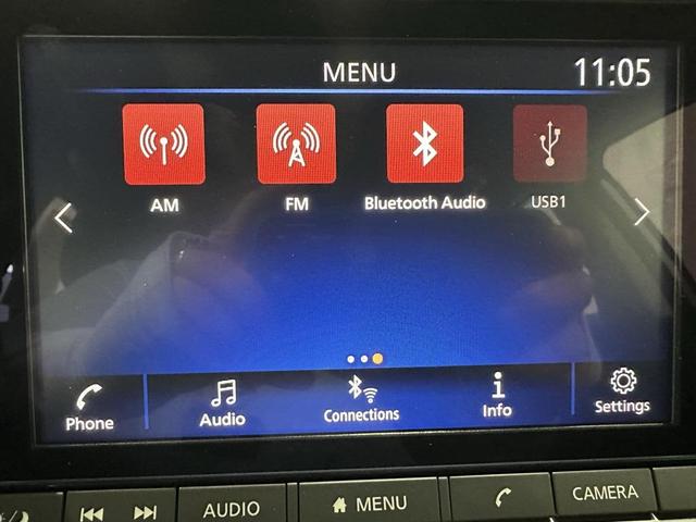 Photo of 2024 Pearl White Tricoat Nissan Altima