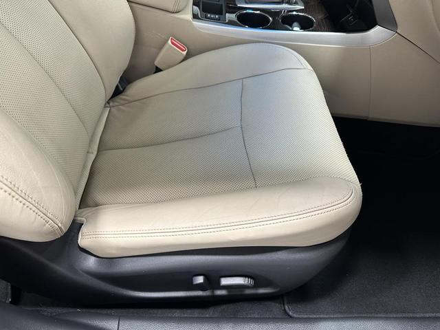 Photo of 2015 Java Metallic Nissan Altima