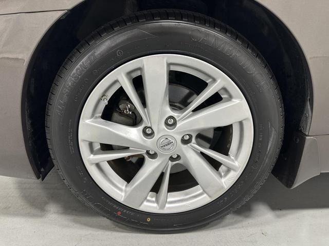 Photo of 2015 Java Metallic Nissan Altima