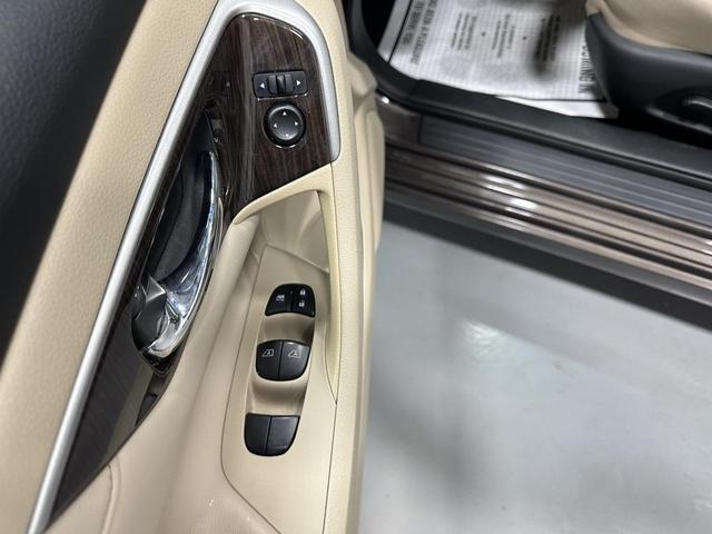 Photo of 2015 Java Metallic Nissan Altima