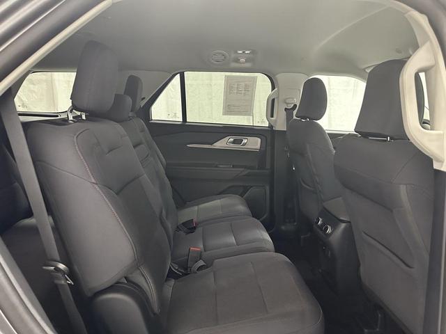 Photo of 2025 Carbonized Gray Metallic Ford Explorer