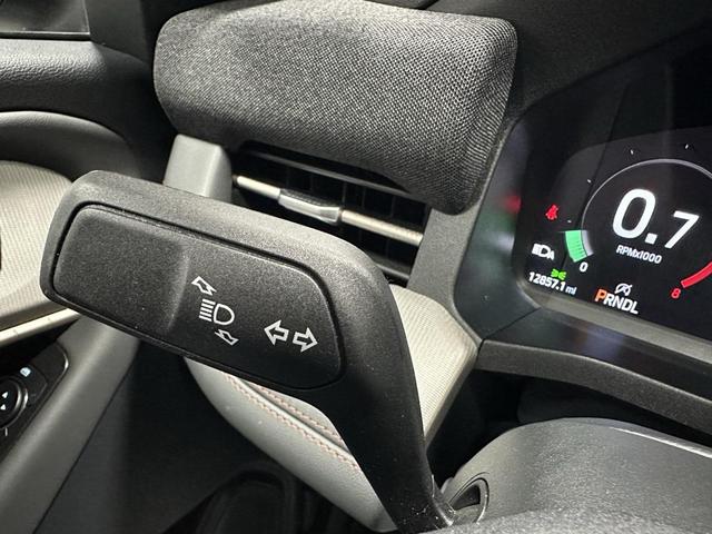 Photo of 2025 Carbonized Gray Metallic Ford Explorer