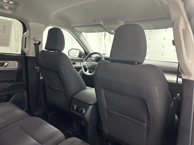 Photo of 2025 Carbonized Gray Metallic Ford Explorer