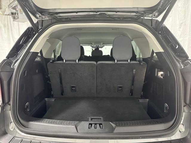Photo of 2025 Carbonized Gray Metallic Ford Explorer