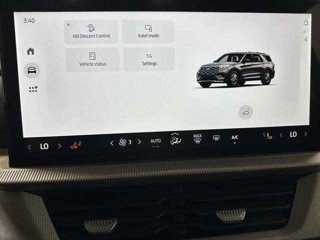 Photo of 2025 Carbonized Gray Metallic Ford Explorer