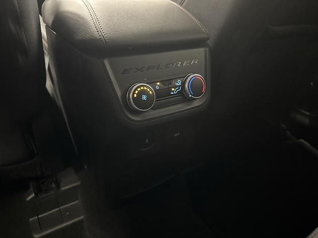 Photo of 2025 Carbonized Gray Metallic Ford Explorer