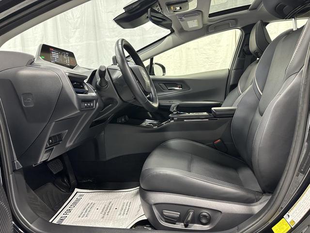 Photo of 2024 Midnight Black Metallic Toyota Prius
