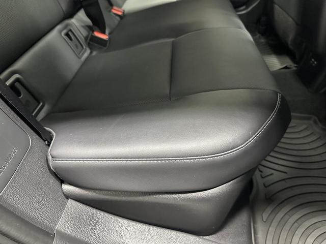 Photo of 2024 Midnight Black Metallic Toyota Prius