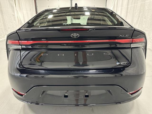 Photo of 2024 Midnight Black Metallic Toyota Prius