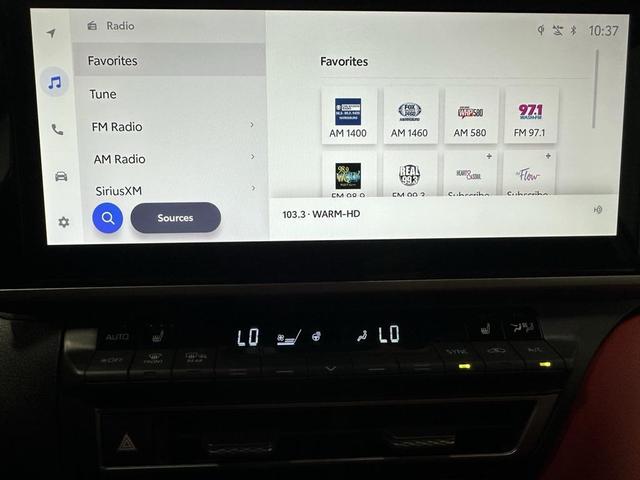 Photo of 2025 Wind Chill Pearl Toyota Camry