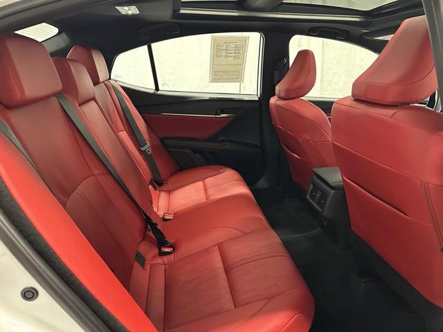 Photo of 2025 Wind Chill Pearl Toyota Camry