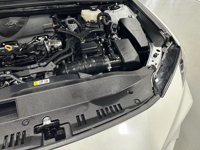 Photo of 2025 Wind Chill Pearl Toyota Camry