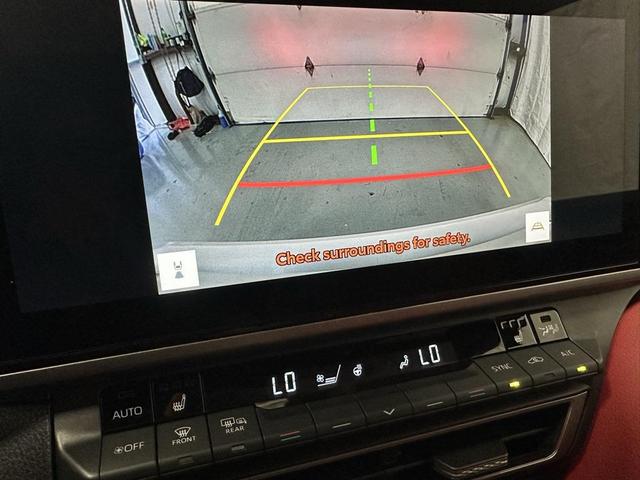 Photo of 2025 Wind Chill Pearl Toyota Camry