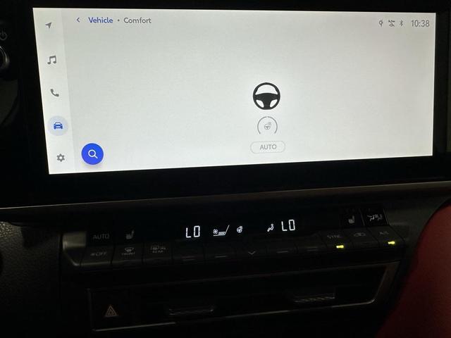 Photo of 2025 Wind Chill Pearl Toyota Camry