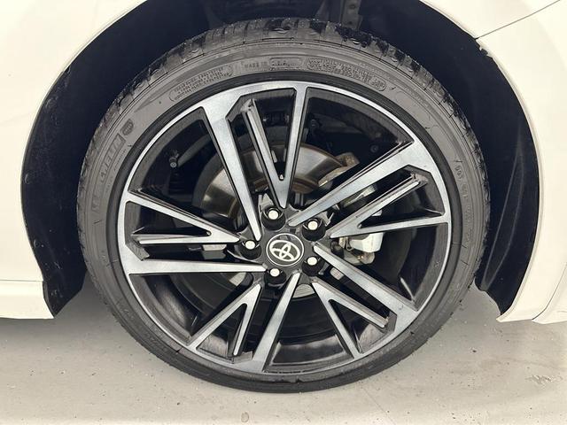 Photo of 2025 Wind Chill Pearl Toyota Camry