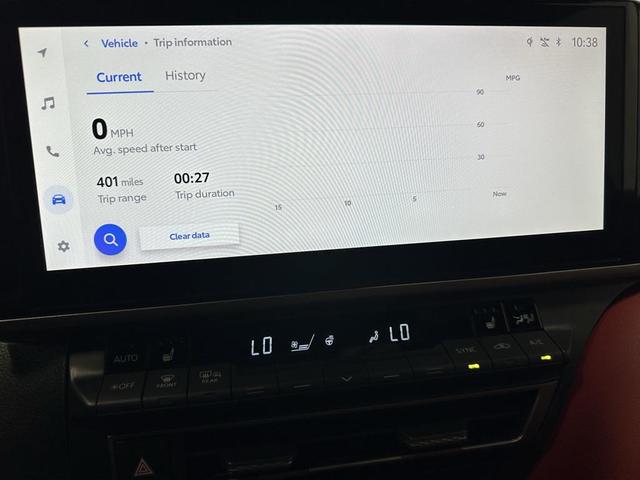 Photo of 2025 Wind Chill Pearl Toyota Camry