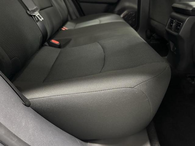 Photo of 2025 Ice Cap Toyota RAV4