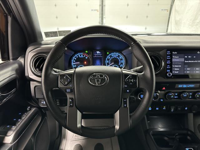 Photo of 2021 Midnight Black Metallic Toyota Tacoma