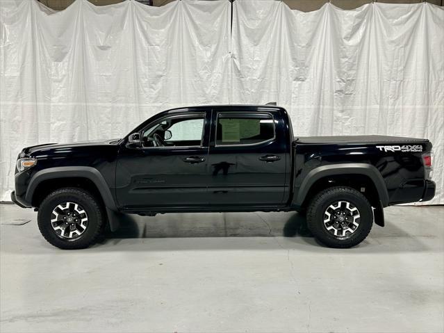 Photo of 2021 Midnight Black Metallic Toyota Tacoma