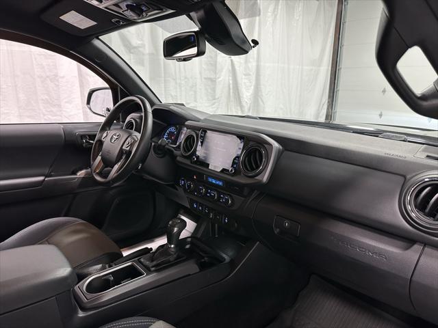 Photo of 2021 Midnight Black Metallic Toyota Tacoma