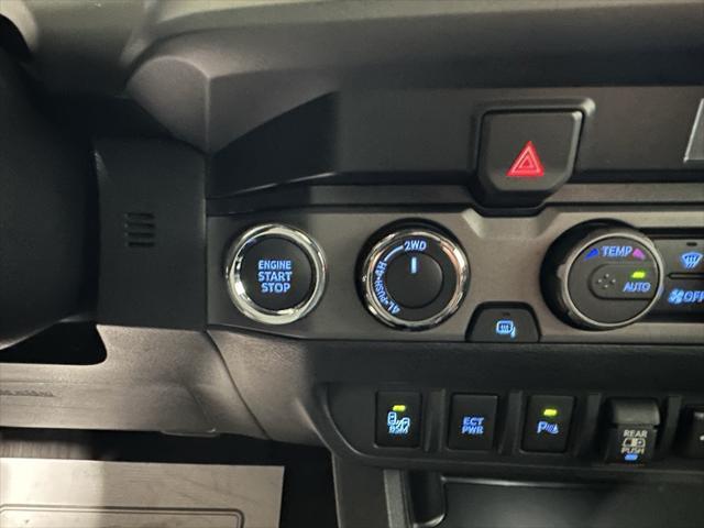 Photo of 2021 Midnight Black Metallic Toyota Tacoma
