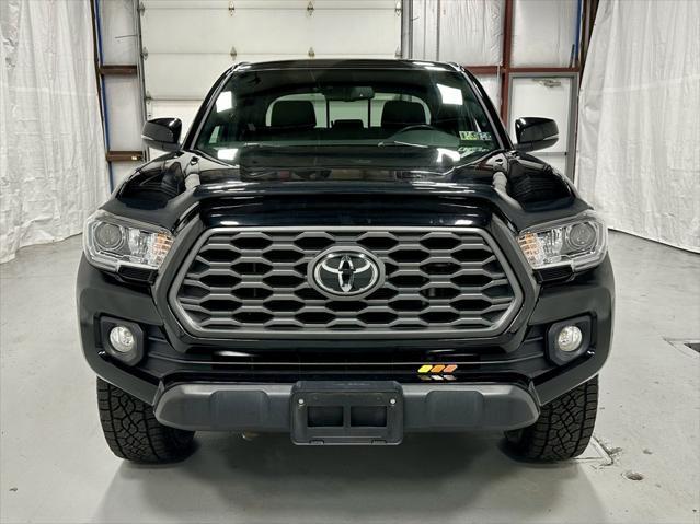 Photo of 2021 Midnight Black Metallic Toyota Tacoma